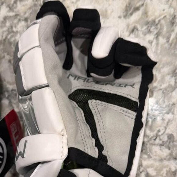 Maverik Lacrosse Gloves - Large (13) NEW - Picture 4 of 7